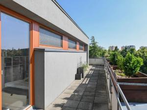 Prodej bytu 3+kk, Praha, U koupadel, 73 m2