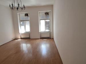 Pronájem bytu 1+1, Praha, Na bělidle, 55 m2