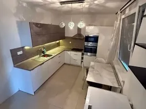 Pronájem bytu 3+1, Nehvizdy, Gabčíkova, 70 m2