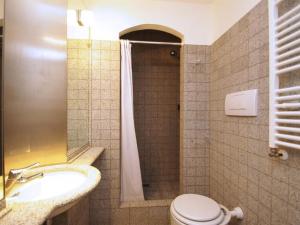 Pronájem bytu 3+1, Praha - Malá Strana, Hroznová, 73 m2