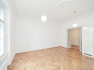 Pronájem bytu 2+kk, Praha - Vinohrady, Balbínova, 60 m2