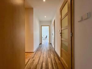 Prodej bytu 3+kk, Praha, Podnádražní, 60 m2