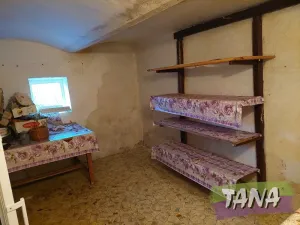 Prodej zemědělské usedlosti, Bílá, 300 m2