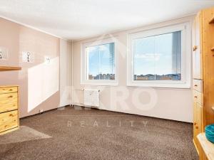 Prodej bytu 2+kk, Praha - Černý Most, Generála Janouška, 45 m2