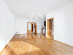 Prodej bytu 2+kk, Praha - Vokovice, Irská, 78 m2