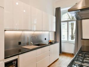 Pronájem bytu 3+kk, Praha - Vinohrady, Mánesova, 118 m2