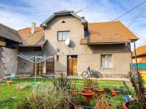 Prodej rodinného domu, Lochovice, 180 m2