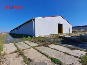 Pronájem skladu, Dolní Chvatliny, 3690 m2