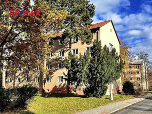 Pronájem bytu 1+1, Kladno, Kordačova, 32 m2