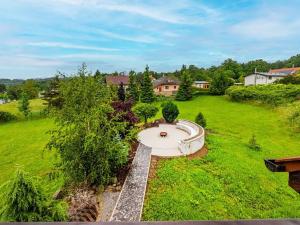 Prodej rodinného domu, Buš, 271 m2