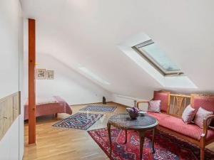 Prodej bytu 4+kk, Nehvizdy, Pražská, 107 m2