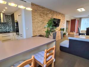 Prodej rodinného domu, Jenštejn, Zlatnická, 137 m2