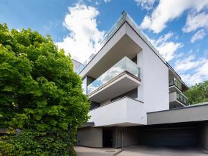 Pronájem bytu 2+kk, Praha - Smíchov, Zdíkovská, 75 m2