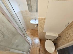 Pronájem bytu 1+kk, Praha - Vokovice, Vokovická, 23 m2