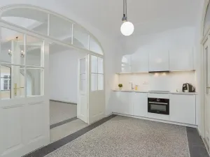 Pronájem kanceláře, Praha - Staré Město, Martinská, 76 m2