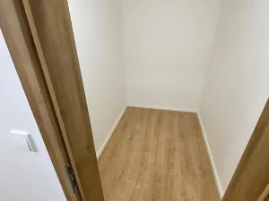 Prodej bytu 4+1, Zlín, Okružní, 82 m2