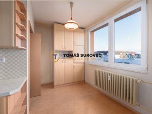 Prodej bytu 3+1, Otrokovice, Obchodní, 77 m2