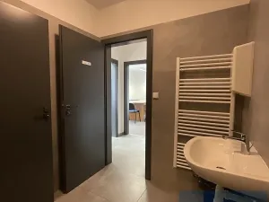 Pronájem kanceláře, Brno, Úlehlova, 110 m2