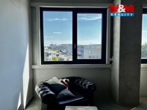 Pronájem obchodního prostoru, Nupaky, Komerční, 829 m2