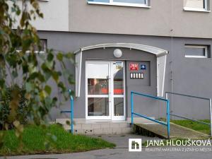 Prodej bytu 2+kk, Praha - Háje, Matúškova, 45 m2