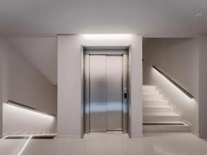 Pronájem bytu 2+kk, Praha - Smíchov, Holečkova, 74 m2