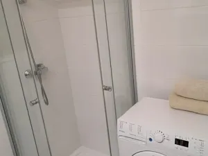 Pronájem bytu 1+kk, Praha - Libeň, Novovysočanská, 25 m2