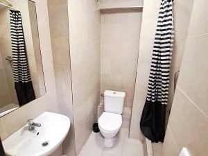 Pronájem bytu 1+kk, Praha - Radotín, Vrážská, 28 m2