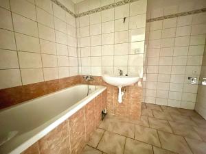 Prodej bytu 1+1, Litoměřice, Nezvalova, 42 m2