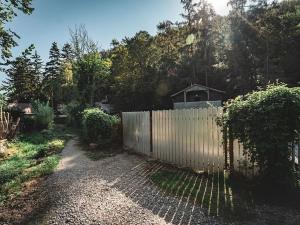 Prodej pozemku pro bydlení, Všenory, Montana, 710 m2