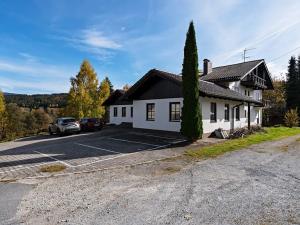 Prodej bytu 2+1, Železná Ruda, 55 m2