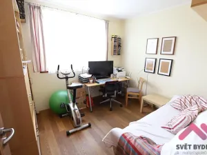 Pronájem rodinného domu, Praha - Dubeč, Kolocova, 221 m2