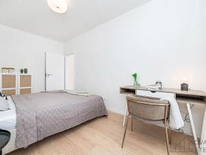 Pronájem bytu 2+kk, Praha - Žižkov, Květinková, 50 m2