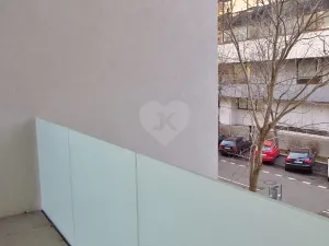 Pronájem bytu 2+kk, Praha - Holešovice, Dělnická, 64 m2