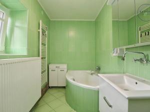 Prodej rodinného domu, Letkov, Staroplzenecká, 200 m2