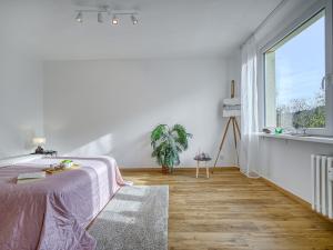 Pronájem bytu 1+1, Děčín - Děčín IX-Bynov, Gagarinova, 34 m2