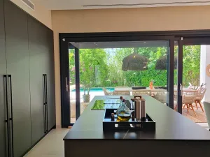 Prodej vily, Marbella, Španělsko, 552 m2