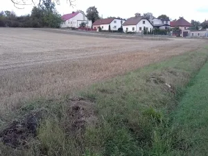 Prodej podílu komerčního pozemku, Praskolesy, 1591 m2