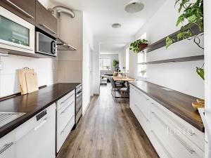 Prodej bytu 3+1, České Budějovice, Dubenská, 77 m2