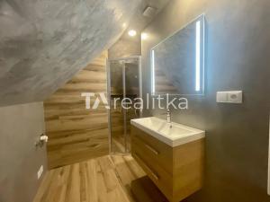 Pronájem bytu 3+1, Ostrava, Keramická, 85 m2