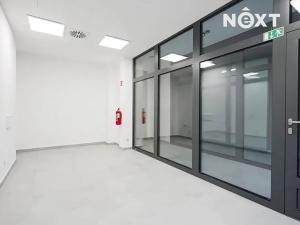 Pronájem obchodního prostoru, Poděbrady, Husova, 23 m2