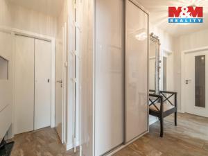 Prodej bytu 3+1, Hostivice, Na Pískách, 100 m2