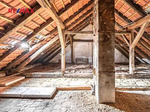 Prodej činžovního domu, České Velenice, Komenského, 247 m2