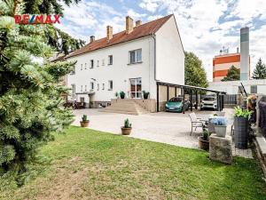 Prodej vícegeneračního domu, České Velenice, Komenského, 247 m2