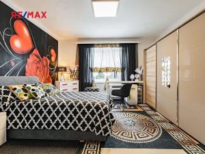 Prodej vily, České Velenice, Komenského, 247 m2