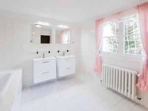 Pronájem vily, Černošice, V Horce, 300 m2