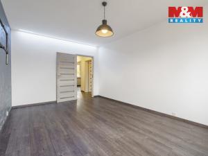 Prodej bytu 3+1, Kadaň, Budovatelů, 69 m2