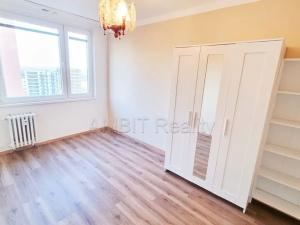 Pronájem bytu 2+kk, Praha - Černý Most, Vašátkova, 42 m2