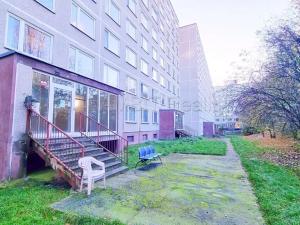 Pronájem bytu 2+kk, Praha - Černý Most, Vašátkova, 42 m2