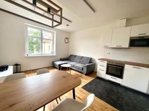 Prodej bytu 2+kk, Praha - Braník, Nad malým mýtem, 52 m2