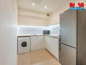 Prodej komerční nemovitosti, Praha - Břevnov, Bělohorská, 49 m2